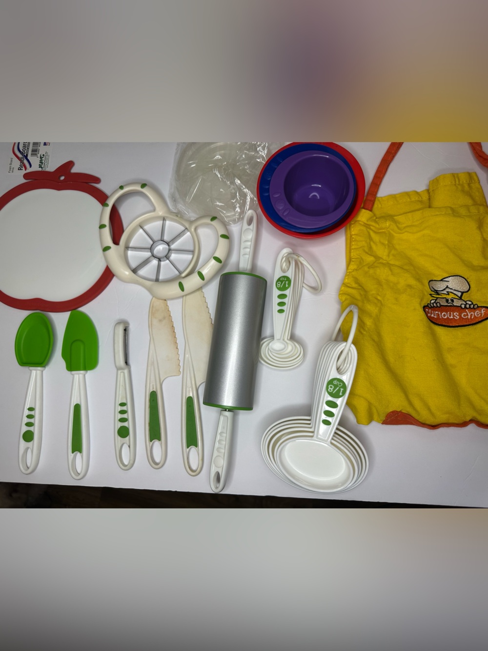 13-Piece Green & White Kitchen Tool Set with Measuring Cups and Spatulas